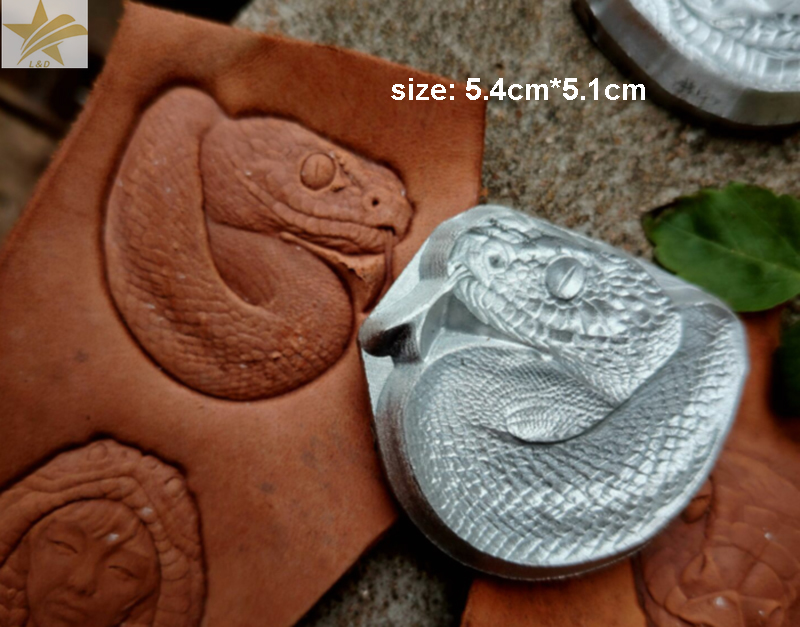 Leatherwork Flowers - 뱀 무늬 가죽 조각 수공예 독특한